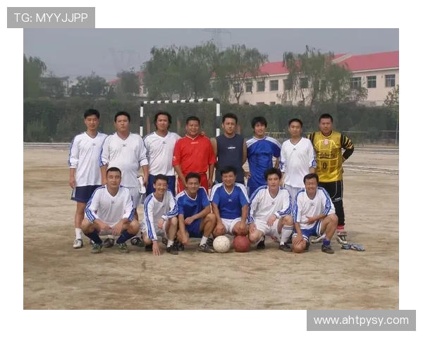 足球明星刘畊宏的传奇之路与他对足球的热爱与坚持