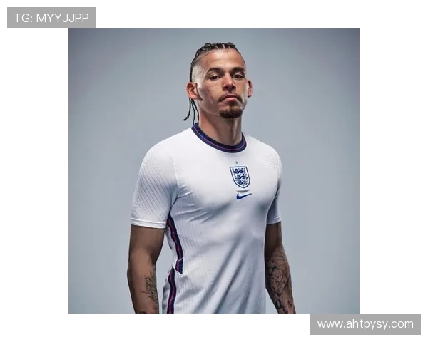 帅气足球明星头像的魅力与风采展现足球场上的青春活力与激情 帅气足球明星头像的魅力与风采展现足球场上的青春活力与激情