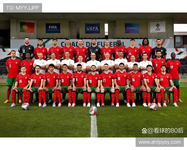 足球明星的时尚风格与场外穿着特点分析探讨 足球明星的时尚风格与场外穿着特点分析探讨